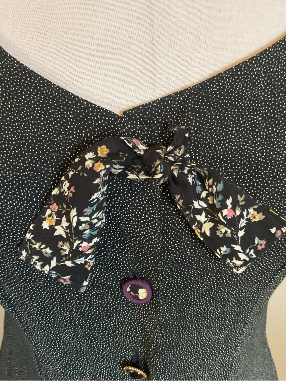Sostanza Black Midi Dress Floral Bow Puff Sleeve Tailored Rayon Vintage Size 5/6 - Picture 5 of 7
